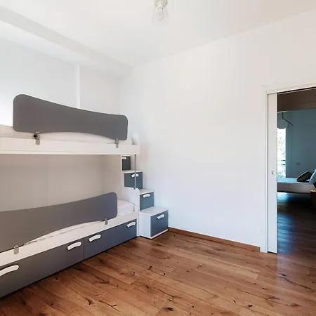 Apartament Contrada Sant'elia - By Myhomeincomo *