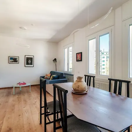 Apartament Contrada Sant'elia - By Myhomeincomo Como